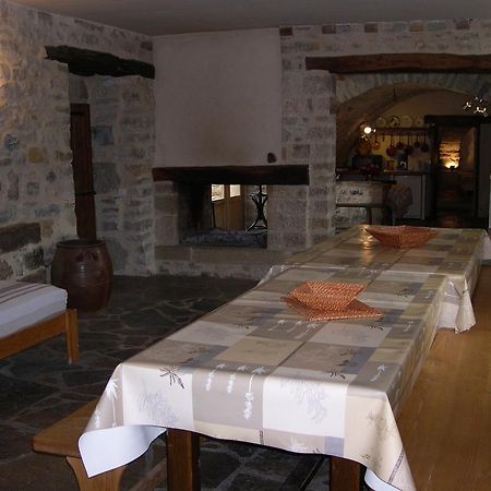 La Bergerie Panzió Sainte-Eulalie-de-Cernon Kültér fotó