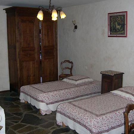 La Bergerie Panzió Sainte-Eulalie-de-Cernon Szoba fotó